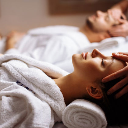 1 Hour Couples Massage starts from